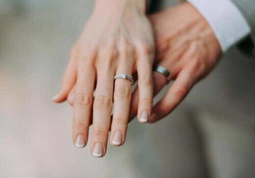 福州婚外情调查：法律对离婚赔偿时如何规定的